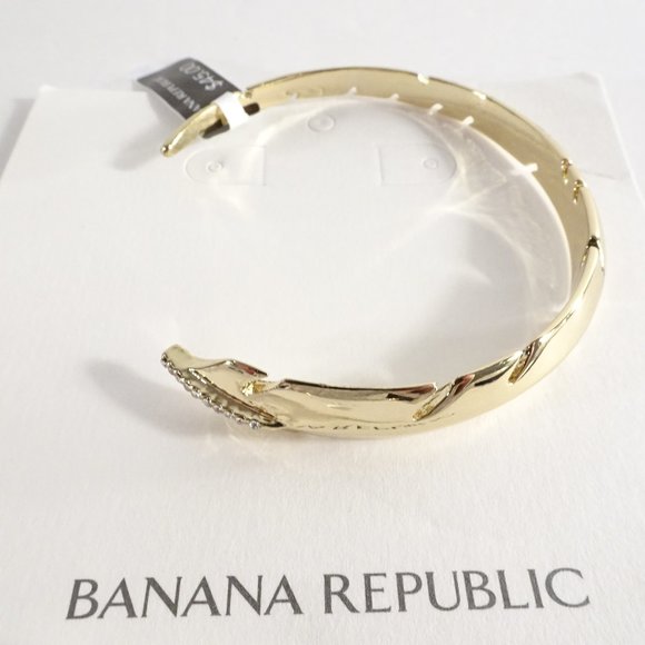 Ann Taylor Hoop Earrings Banana Republic Bracelet - Picture 7 of 8